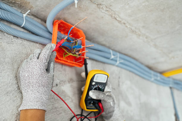 Best Local Electrician Companies  in Pinetop Country Clu, AZ